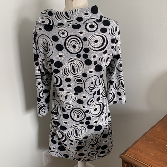 Groovy pattern 70s inspired Papillon sweater dress - Picture 4 of 6